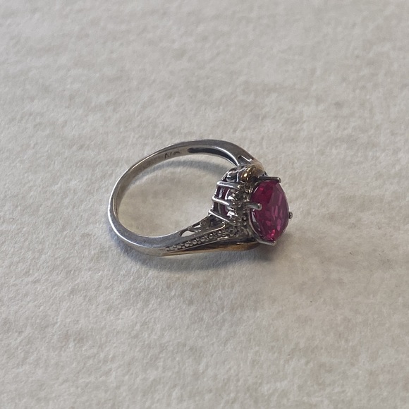 10k yellow gold and sterling silver 925 ruby / diamond ring size 6 - Picture 6 of 7